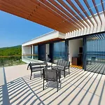Elite Villa *