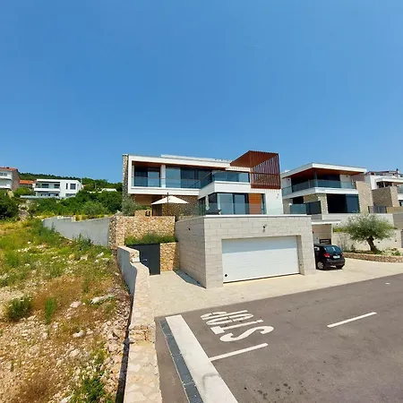 Elite Villa *