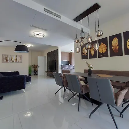 Elite Villa *